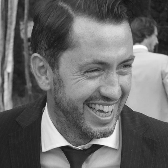  Jonathan Porter - Creative Director